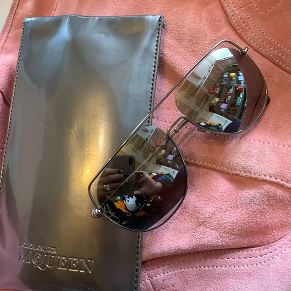 Alexander McQueen mirrored aviator sunglasses - Picture 3 of 12